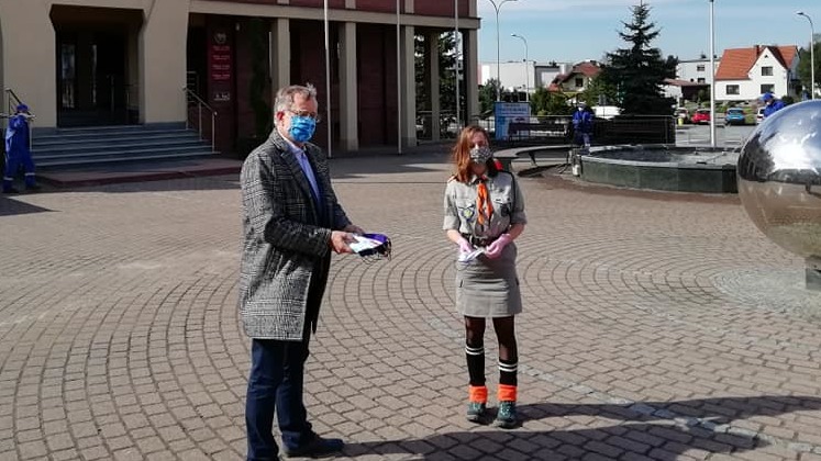 Powiększ: 