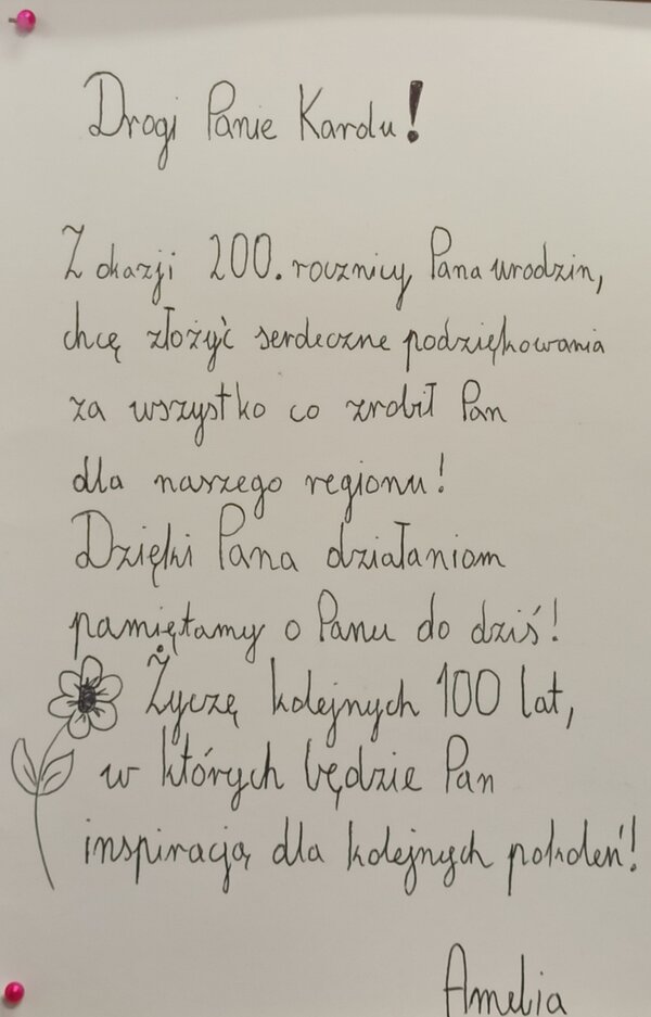 Powiększ: 